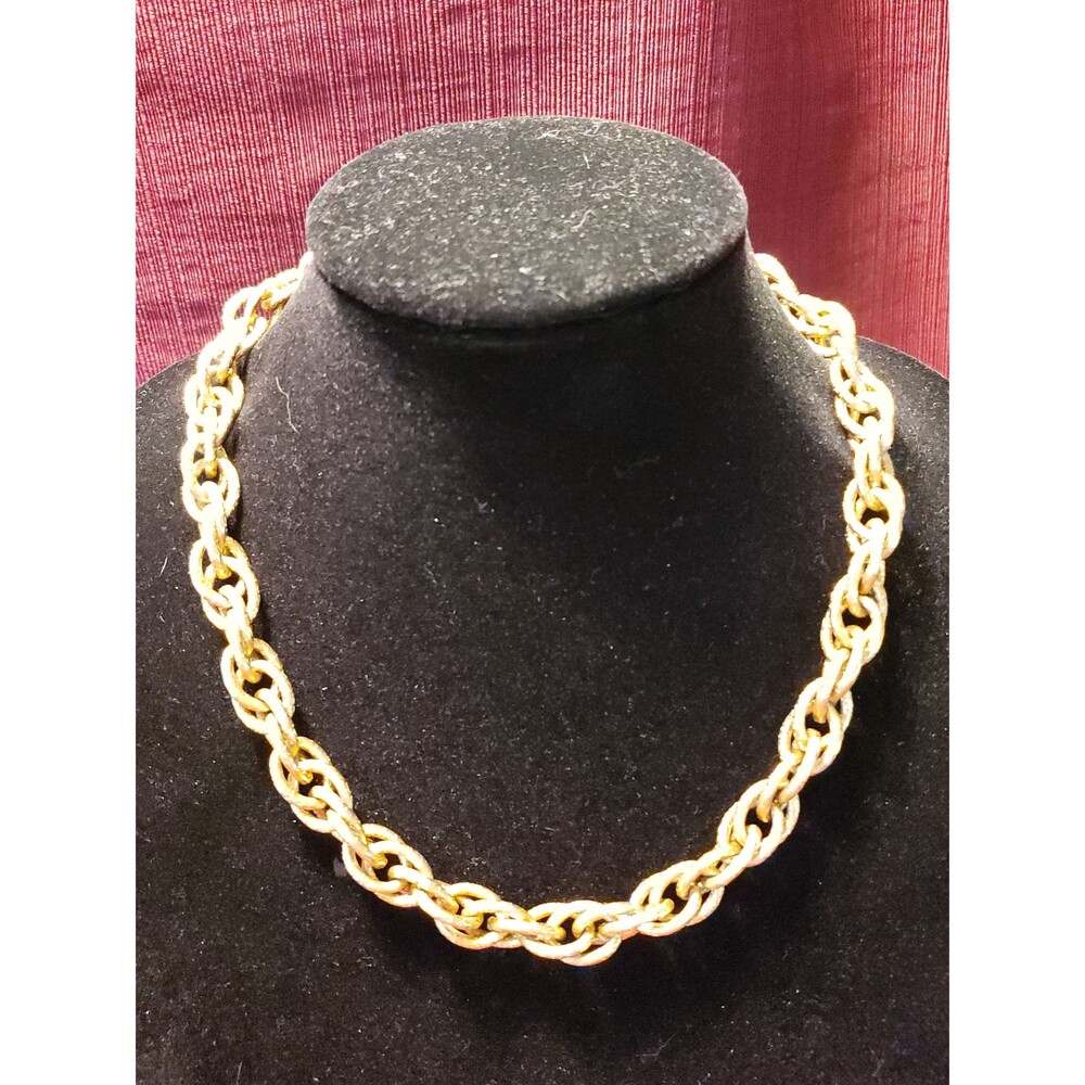 Vtg Napier Heavy Interlocking Texture Links Gold Tone Statement Chain Necklace